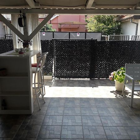 Apartmani Ni エクステリア 写真