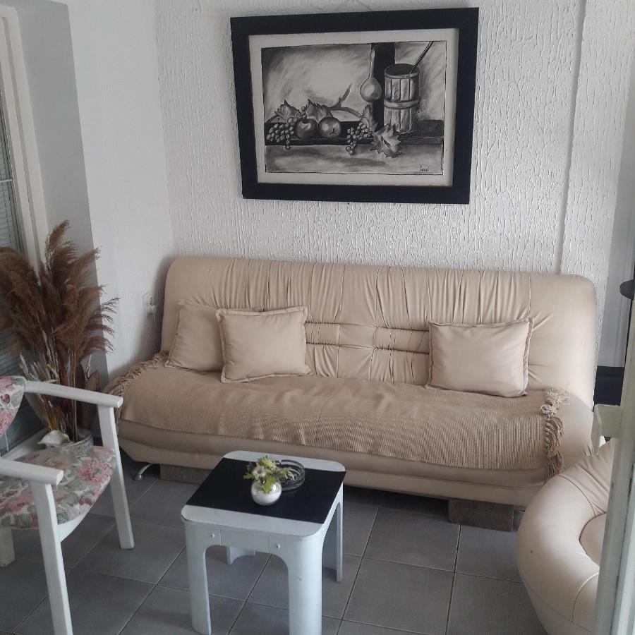 Apartmani Ni エクステリア 写真