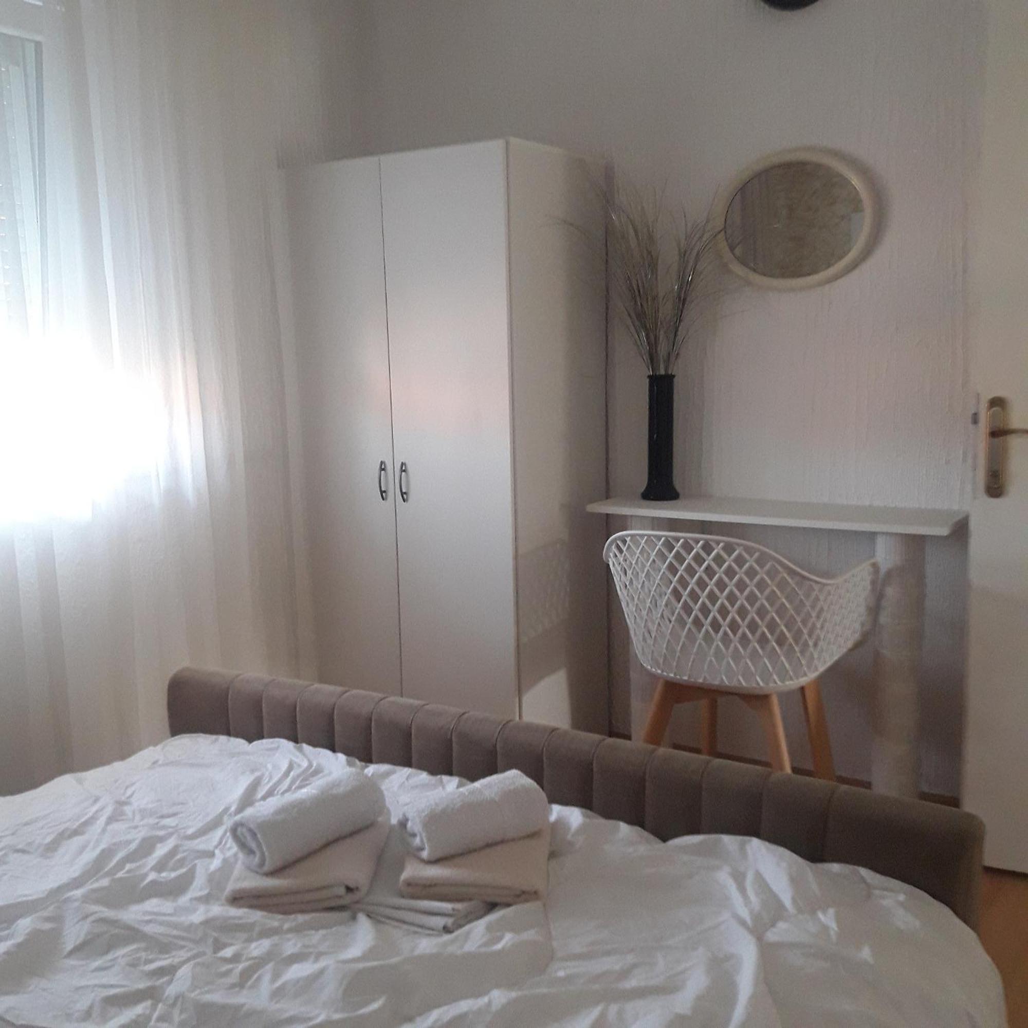 Apartmani Ni エクステリア 写真
