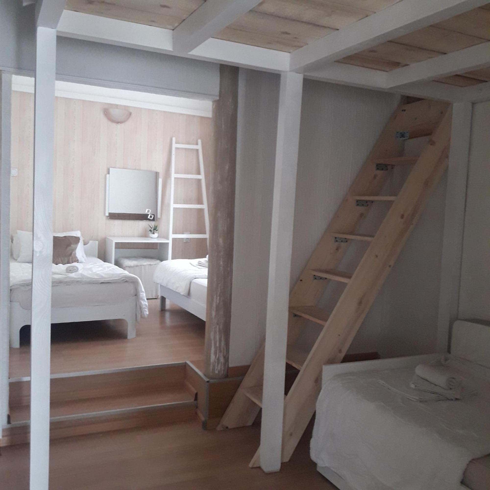 Apartmani Ni エクステリア 写真
