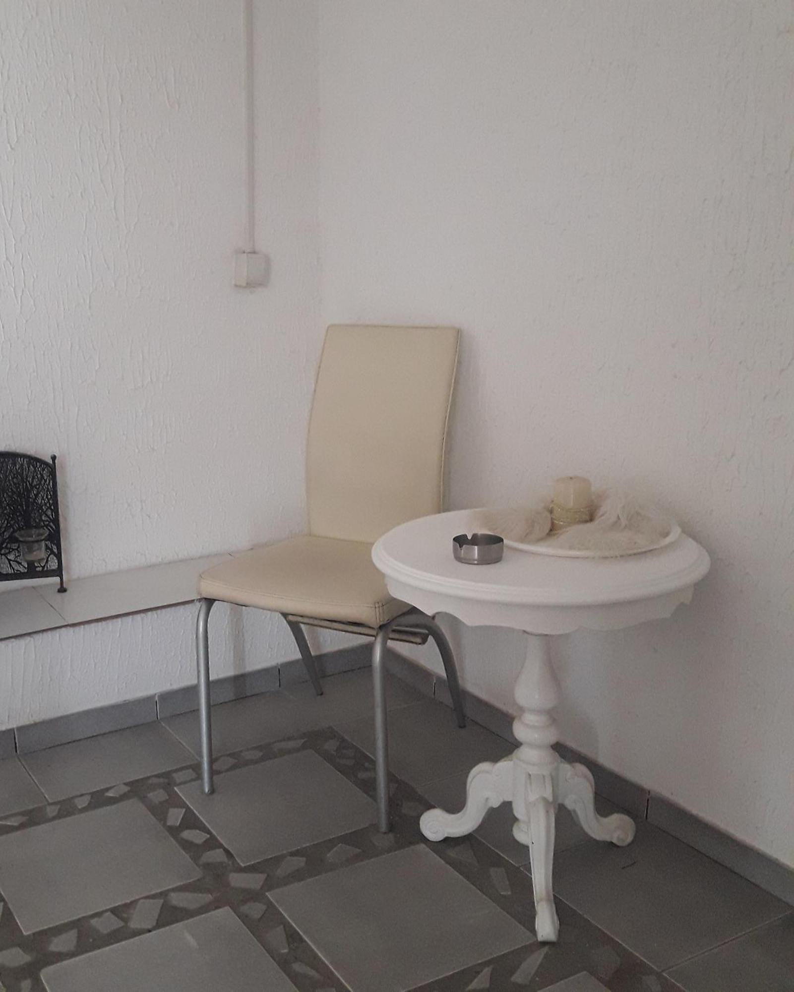 Apartmani Ni エクステリア 写真