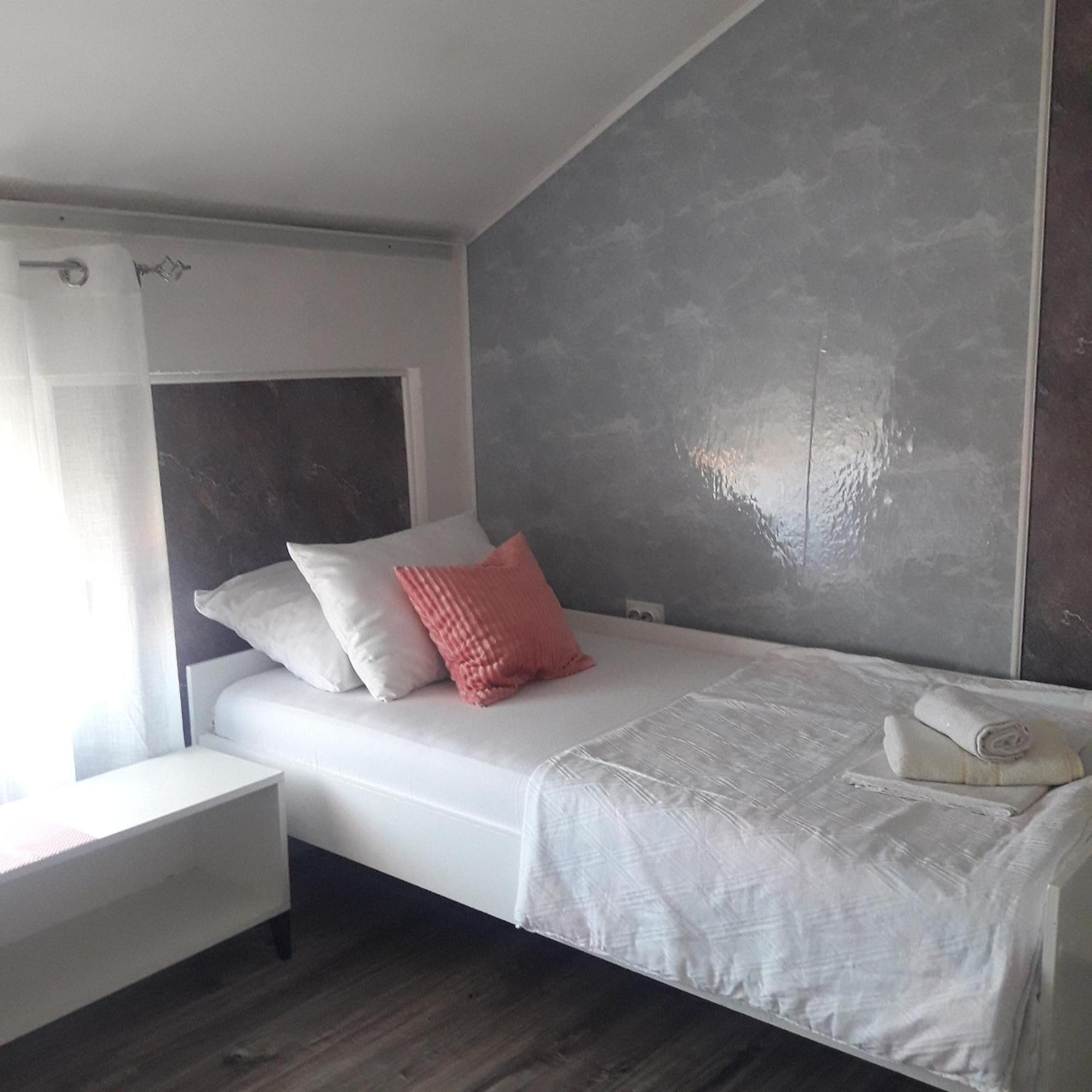 Apartmani Ni エクステリア 写真